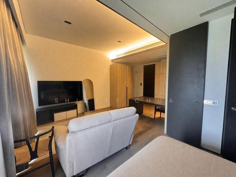OUE Twin Peaks, 33 Leonie Hill Road, Orchard / River Valley, 1 Bedroom, 570 sqft, Condominium For Sale, by Shirley Chua, 500150198 - Living Room - PropertyGuru.com.sg