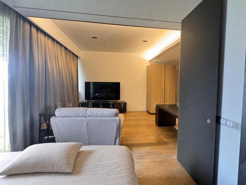 OUE Twin Peaks, 33 Leonie Hill Road, Orchard / River Valley, 1 Bedroom, 570 sqft, Condominium For Sale, by Shirley Chua, 500150198 - Living Room - PropertyGuru.com.sg