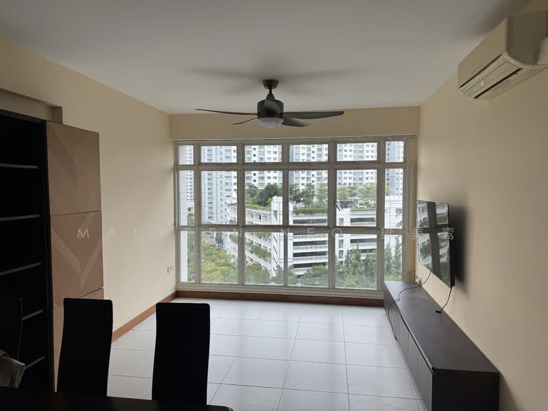 80A Telok Blangah Street 31, 80A Telok Blangah Street 31, 3 Bedrooms, 1,022 sqft, HDB Flat For Rent, by Maureen Neo 梁美鸾, 500150205 - Living Room - PropertyGuru.com.sg