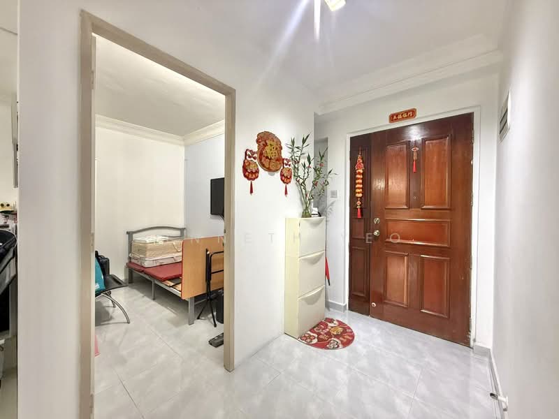 610 Jurong West Street 65, 610 Jurong West Street 65, 3 Bedrooms, 1,227 sqft, HDB Flat For Sale, by Kenneth Yeo, 500150218 - Entrance - PropertyGuru.com.sg