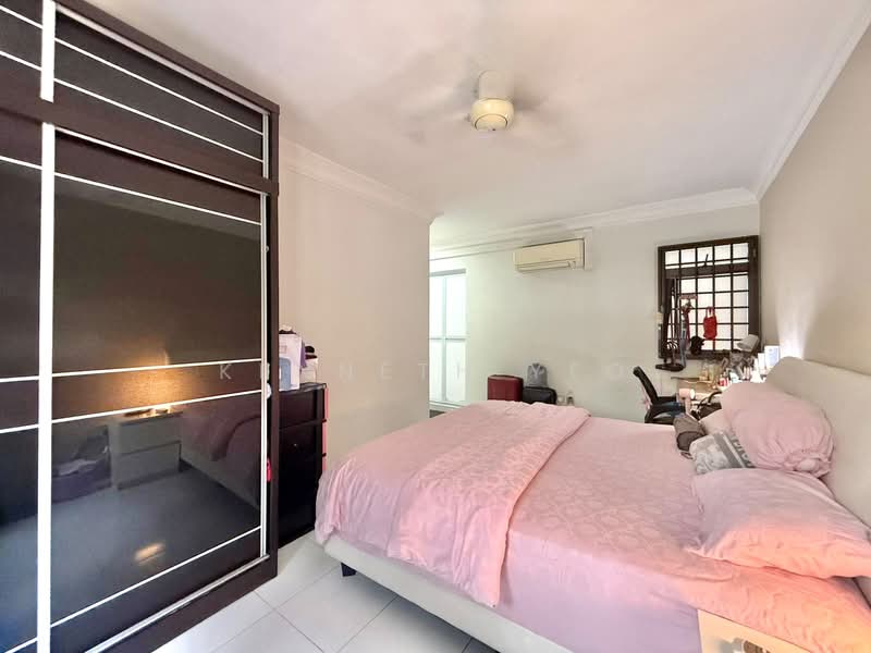 610 Jurong West Street 65, 610 Jurong West Street 65, 3 Bedrooms, 1,227 sqft, HDB Flat For Sale, by Kenneth Yeo, 500150218 - Bedroom - PropertyGuru.com.sg