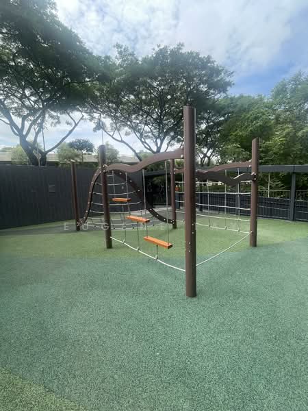 Bartley Vue, 6 Jalan Bunga Rampai, 2 Bedrooms, 732 sqft, Condominium For Sale, by Eugene Tay, 500150219 - PropertyGuru.com.sg