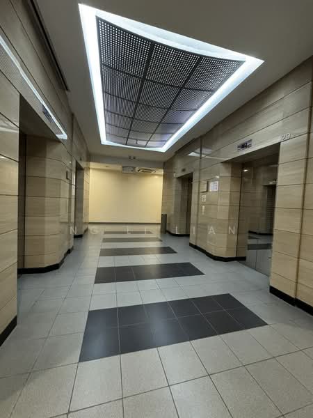 Ubi Techpark, 10 Ubi Crescent, 1,926 sqft, Light Industrial (B1) For Sale, by Ng Li Lian, 500150230 - Lobby - CommercialGuru.com.sg