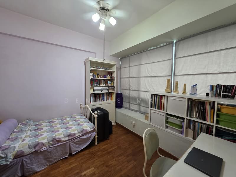 The Stellar, 20A West Coast Road, 3 Bedrooms, 1,324 sqft, Condominium For Sale, by Dennis Mah, 500150234 - Bedroom - PropertyGuru.com.sg