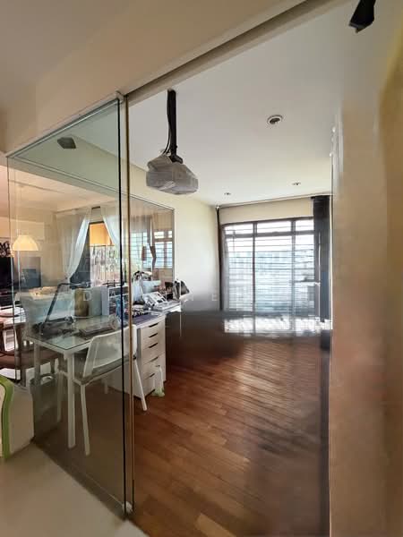 17 Telok Blangah Crescent, 17 Telok Blangah Crescent, 4 Bedrooms, 1,292 sqft, HDB Flat For Sale, by Daphne Gui, 500150239 - Study - PropertyGuru.com.sg