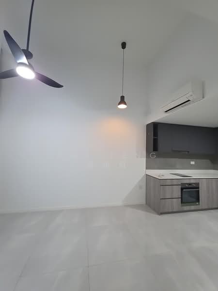 Riverfront Residences, 41 Hougang Avenue 7, 2 Bedrooms, 861 sqft, Condominium For Sale, by Amy Zeng 房姐姐, 500150240 - Kitchen - PropertyGuru.com.sg