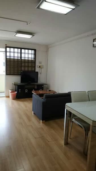 82 Commonwealth Close, 82 Commonwealth Close, 2 Bedrooms, 646 sqft, HDB Flat For Sale, by Tracy Liu, 500150254 - Living Room - PropertyGuru.com.sg