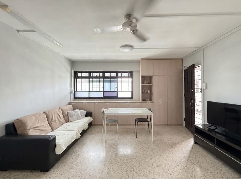 175 Ang Mo Kio Avenue 4, 175 Ang Mo Kio Avenue 4, 3 Bedrooms, 980 sqft, HDB Flat For Sale, by Dave Sear, 500150255 - Living Room - PropertyGuru.com.sg