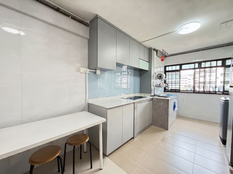 175 Ang Mo Kio Avenue 4, 175 Ang Mo Kio Avenue 4, 3 Bedrooms, 980 sqft, HDB Flat For Sale, by Dave Sear, 500150255 - Kitchen - PropertyGuru.com.sg