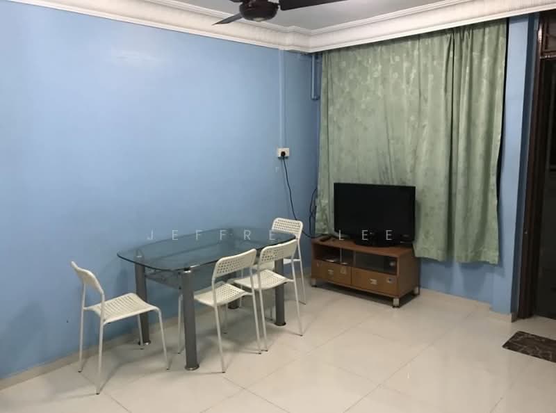 501 Bukit Batok Street 52, 501 Bukit Batok Street 52, 2 Bedrooms, 700 sqft, HDB Flat For Rent, by Jeffrey Lee, 500150272 - Living Room - PropertyGuru.com.sg