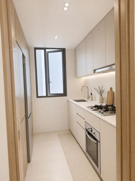The Inflora, 51 Flora Drive, Changi Airport / Changi Village, 3 Bedrooms, 818 sqft, Condominium For Sale, by Cheryl Wu, 500150281 - Kitchen - PropertyGuru.com.sg