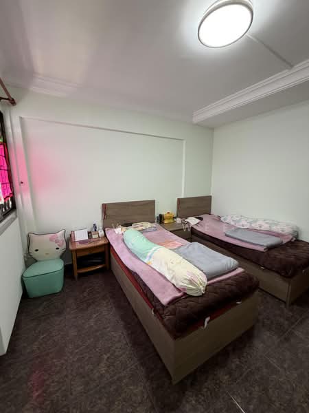 229 Jurong East Street 21, 229 Jurong East Street 21, 2 Bedrooms, 720 sqft, HDB Flat For Sale, by David Wee, 500150283 - Bedroom - PropertyGuru.com.sg