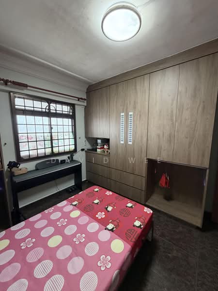 229 Jurong East Street 21, 229 Jurong East Street 21, 2 Bedrooms, 720 sqft, HDB Flat For Sale, by David Wee, 500150283 - Bedroom - PropertyGuru.com.sg