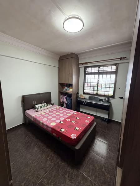 229 Jurong East Street 21, 229 Jurong East Street 21, 2 Bedrooms, 720 sqft, HDB Flat For Sale, by David Wee, 500150283 - Bedroom - PropertyGuru.com.sg