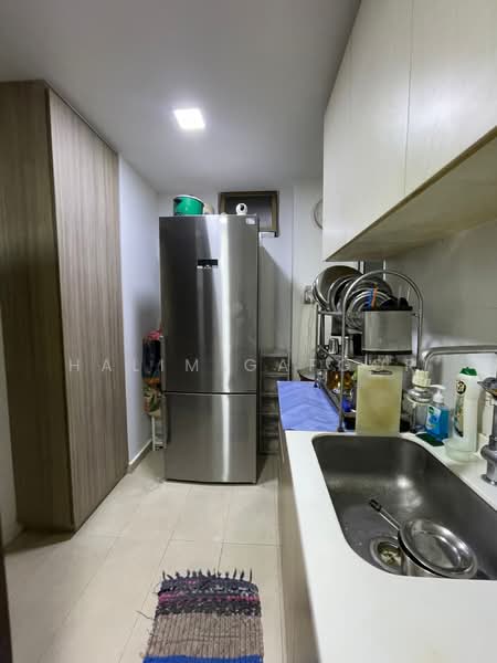 Lake Life, 4 Tao Ching Road, 3 Bedrooms, 1,302 sqft, Executive Condominium For Sale, by Halim Gafoor, 500150310 - Kitchen - PropertyGuru.com.sg