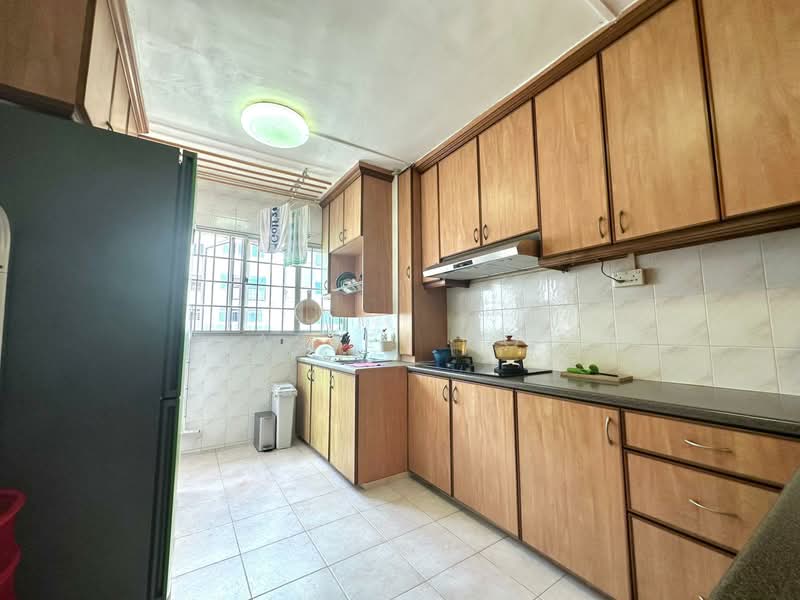 134 Lorong Ah Soo, 134 Lorong Ah Soo, 3 Bedrooms, 1,109 sqft, HDB Flat For Sale, by Asley Ho, 500150316 - Kitchen - PropertyGuru.com.sg