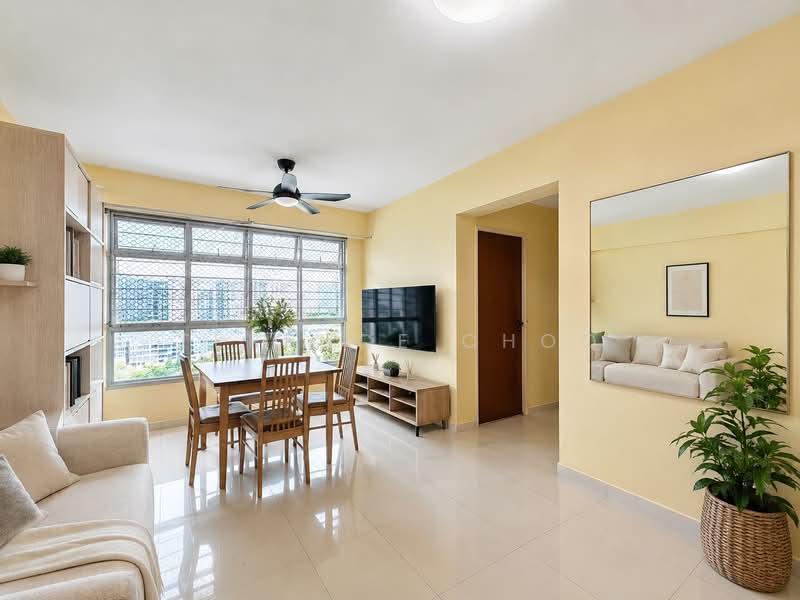471B Upper Serangoon Crescent, 471B Upper Serangoon Crescent, 2 Bedrooms, 721 sqft, HDB Flat For Sale, by Terence Choo, 500150329 - Living Room - PropertyGuru.com.sg