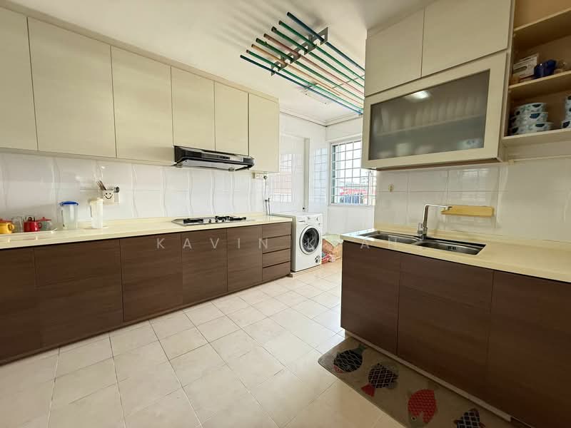 437 Choa Chu Kang Avenue 4, 437 Choa Chu Kang Avenue 4, 4 Bedrooms, 1,593 sqft, HDB Flat For Sale, by Kavin Kuah, 500150330 - Kitchen - PropertyGuru.com.sg
