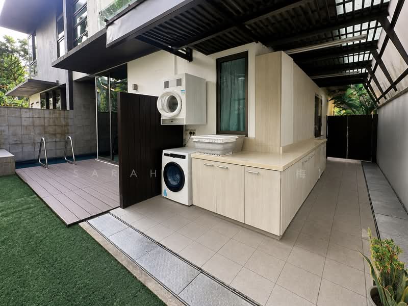 Moonbeam Walk, , 7 Bedrooms, 4,500 sqft, Semi-Detached House For Sale, by Sarah X. (郑雪梅), 500150331 - Exterior - PropertyGuru.com.sg
