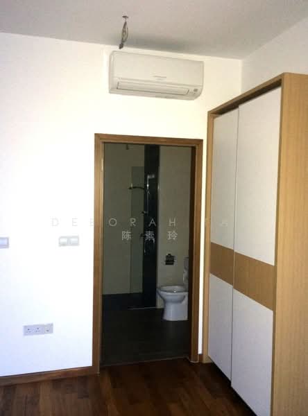 The Interweave, 21 Kim Keat Road, 1 Bedroom, 409 sqft, Condominium For Sale, by Deborah Tan 陈素玲, 500150332 - Bathroom - PropertyGuru.com.sg