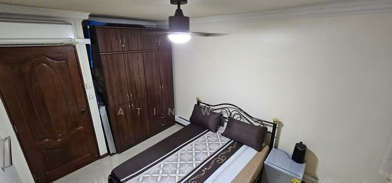 271 Queen Street, 271 Queen Street, Room Rental, 150 sqft, HDB Flat For Rent, by JATIN WALIA, 500150333 - Bedroom - PropertyGuru.com.sg