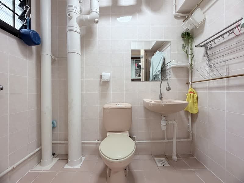 476 Sembawang Drive, 476 Sembawang Drive, 3 Bedrooms, 968 sqft, HDB Flat For Sale, by Baven Tan, 500150334 - Bathroom - PropertyGuru.com.sg