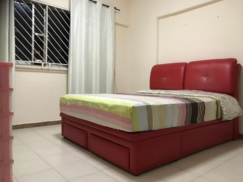 105 Jalan Rajah, 105 Jalan Rajah, 3 Bedrooms, 150 sqft, HDB Flat For Rent, by Carlton Hwee, 500150339 - Bedroom - PropertyGuru.com.sg