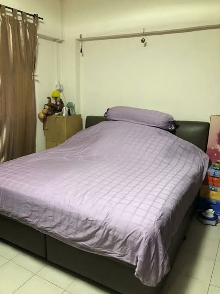 105 Jalan Rajah, 105 Jalan Rajah, 3 Bedrooms, 150 sqft, HDB Flat For Rent, by Carlton Hwee, 500150339 - Bedroom - PropertyGuru.com.sg