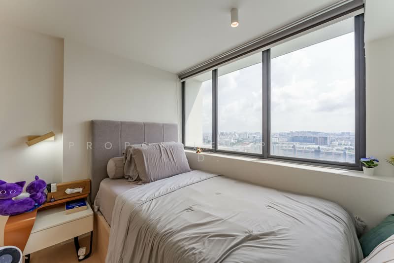 Parc Riviera, 101 West Coast Vale, 2 Bedrooms, 969 sqft, Condominium For Sale, by Warren Chan, 500150340 - Bedroom - PropertyGuru.com.sg