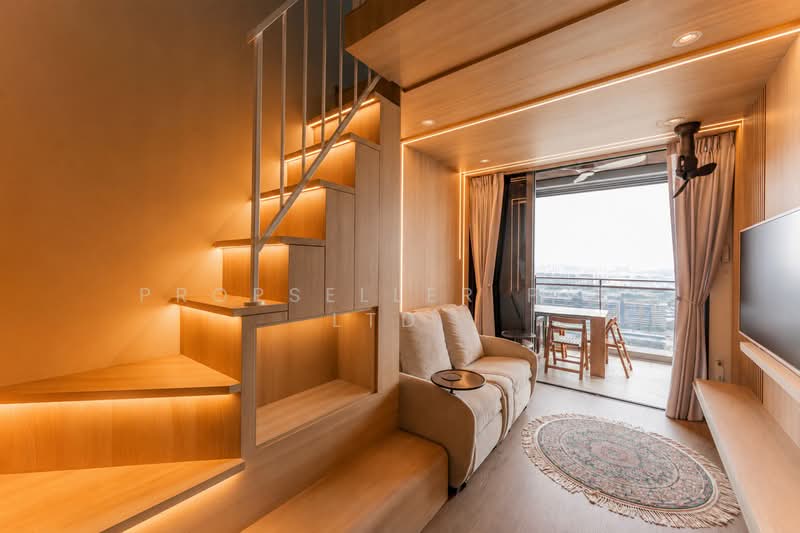 Parc Riviera, 101 West Coast Vale, 2 Bedrooms, 969 sqft, Condominium For Sale, by Warren Chan, 500150340 - Living Room - PropertyGuru.com.sg
