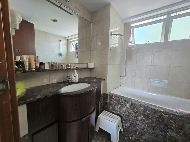 The Gardens at Bishan, 3 Sin Min Walk, 3 Bedrooms, 1,206 sqft, Condominium For Sale, by Shirley Chua, 500150341 - Bathroom - PropertyGuru.com.sg