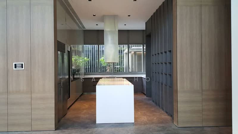 Leedon Residence, 6 Leedon Heights, 5 Bedrooms, 6,567 sqft, Condominium For Sale, by Sara Ho, 500150350 - Dry Kitchen - PropertyGuru.com.sg