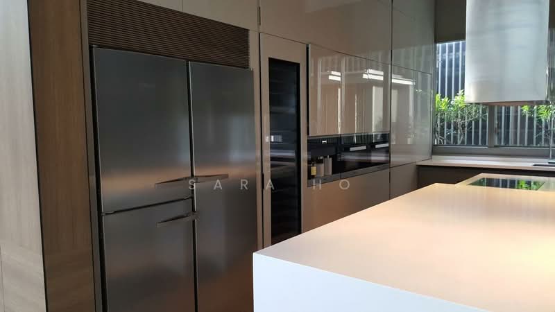 Leedon Residence, 6 Leedon Heights, 5 Bedrooms, 6,567 sqft, Condominium For Sale, by Sara Ho, 500150350 - Dry Kitchen (1 side) - PropertyGuru.com.sg