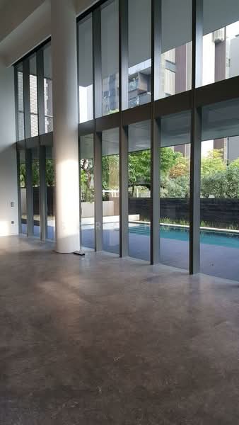 Leedon Residence, 6 Leedon Heights, 5 Bedrooms, 6,567 sqft, Condominium For Sale, by Sara Ho, 500150350 - loft walkway to bedrooms - PropertyGuru.com.sg