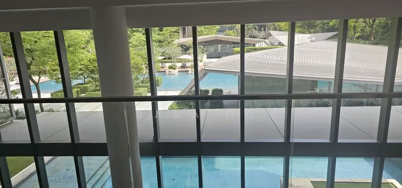 Leedon Residence, 6 Leedon Heights, 5 Bedrooms, 6,567 sqft, Condominium For Sale, by Sara Ho, 500150350 - lovely view at level 2 walkway to bedrms - PropertyGuru.com.sg