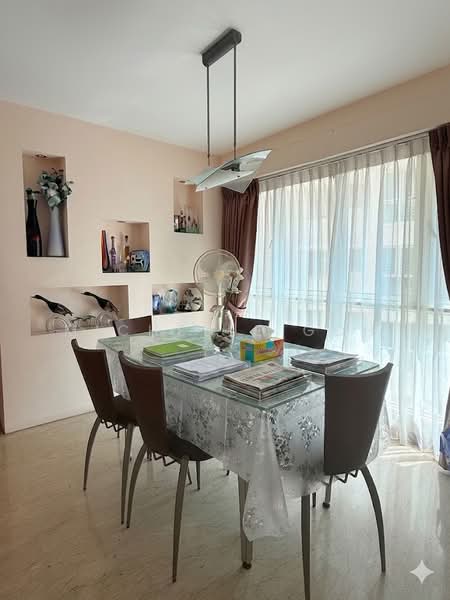 Evergreen Park, 37 Hougang Avenue 7, 3 Bedrooms, 1,173 sqft, Apartment For Sale, by Michelle Goh, 500150351 - Dining Room - PropertyGuru.com.sg