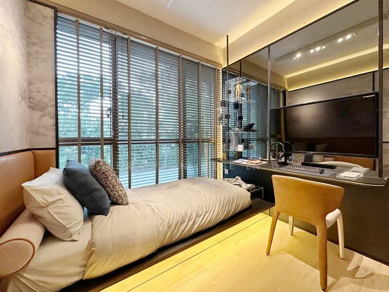 Pinetree Hill, 30 Pine Grove, 4 Bedrooms, 1,292 sqft, Condominium For Sale, by Aloysius Ng, 500150357 - Bedroom - PropertyGuru.com.sg