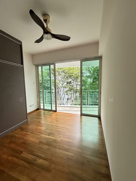 Cote D'Azur, 60 Marine Parade Road, 2 Bedrooms, 1,109 sqft, Condominium For Sale, by Clarence Sim, 500150358 - Balcony - PropertyGuru.com.sg