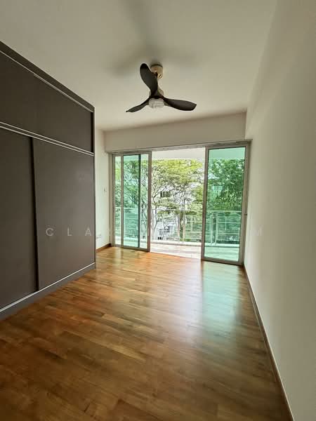 Cote D'Azur, 60 Marine Parade Road, 2 Bedrooms, 1,109 sqft, Condominium For Sale, by Clarence Sim, 500150358 - Bedroom - PropertyGuru.com.sg