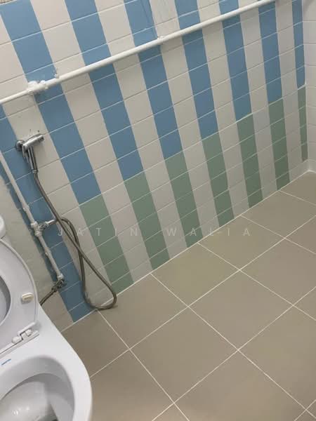 20 Jalan Asas, Jalan Asas, Room Rental, 160 sqft, Terraced House For Rent, by JATIN WALIA, 500150377 - Bathroom - PropertyGuru.com.sg