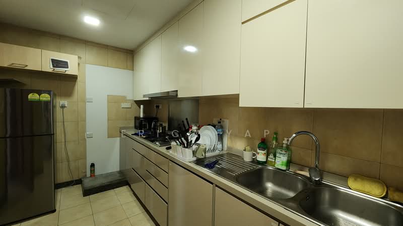 The Tessarina, 28 Wilby Road, Room Rental, 100 sqft, Condominium For Rent, by Erica Yap, 500150380 - Kitchen - PropertyGuru.com.sg