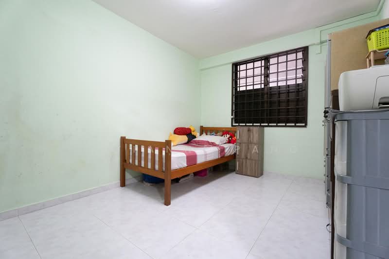 168 Stirling Road, 168 Stirling Road, 2 Bedrooms, 646 sqft, HDB Flat For Sale, by Luvianne Pang, 500150394 - Bedroom - PropertyGuru.com.sg
