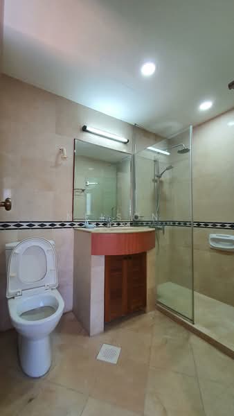 The Princeton, 2 Ewe Boon Road, 2 Bedrooms, 861 sqft, Apartment For Rent, by Nelson Lim, 500150400 - Bathroom - PropertyGuru.com.sg