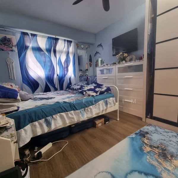 409C Northshore Drive, 409C Northshore Drive, 3 Bedrooms, 1,012 sqft, HDB Flat For Sale, by Rachel Sim, 500150406 - Bedroom - PropertyGuru.com.sg
