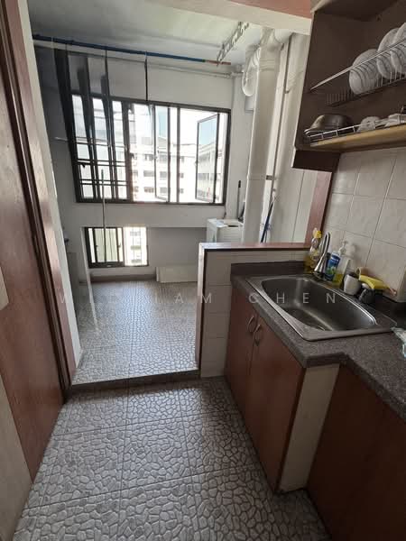 751 Woodlands Circle, 751 Woodlands Circle, 4 Bedrooms, 1,313 sqft, HDB Flat For Sale, by William Chen, 500150410 - Kitchen - PropertyGuru.com.sg