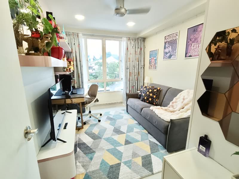 Horizon Green, Ang Mo Kio Avenue 2, 5 Bedrooms, 3,111 sqft, Terraced House For Sale, by Chris Lim, 500150416 - Living Room - PropertyGuru.com.sg