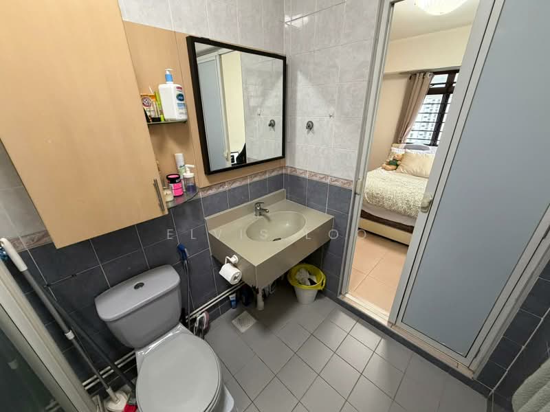 299C Compassvale Street, 299C Compassvale Street, Room Rental, 190 sqft, HDB Flat For Rent, by Elvis Loo, 500150419 - Bathroom - PropertyGuru.com.sg
