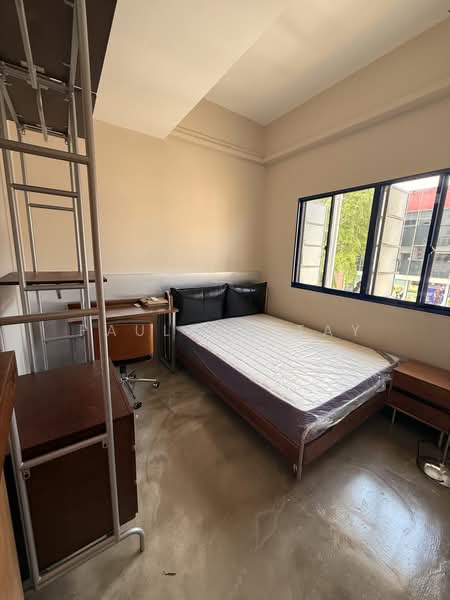 Jalan besar, Jalan besar, Room Rental, 140 sqft, Walk-up Apartment For Rent, by Paulynn Tay, 500150428 - Bedroom - PropertyGuru.com.sg
