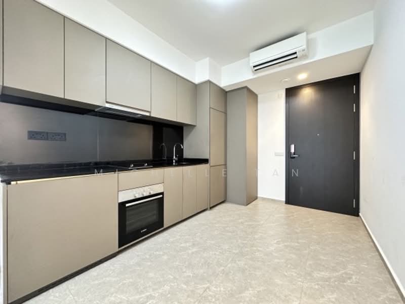 Park Colonial, 10 Woodleigh Lane, 2 Bedrooms, 624 sqft, Condominium For Rent, by Michelle Tan, 500150432 - PropertyGuru.com.sg