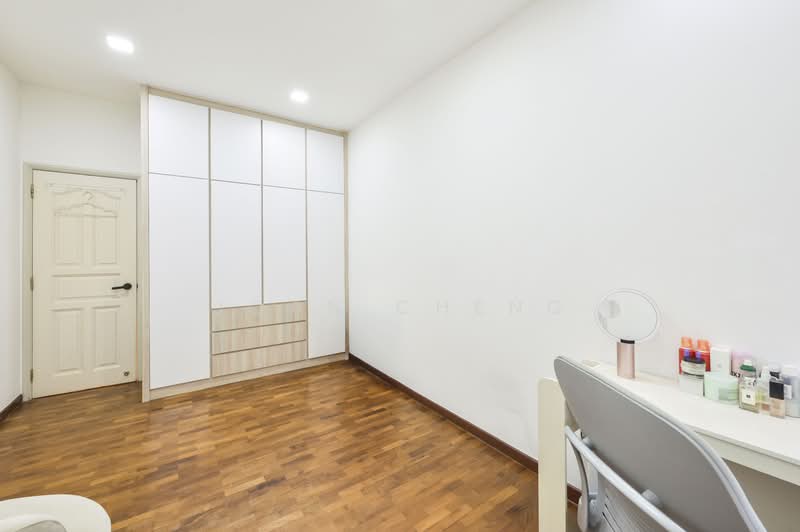 The Summit, 451 Upper East Coast Road, 3 Bedrooms, 1,249 sqft, Condominium For Rent, by Joan Cheng, 500150453 - Bedroom - PropertyGuru.com.sg